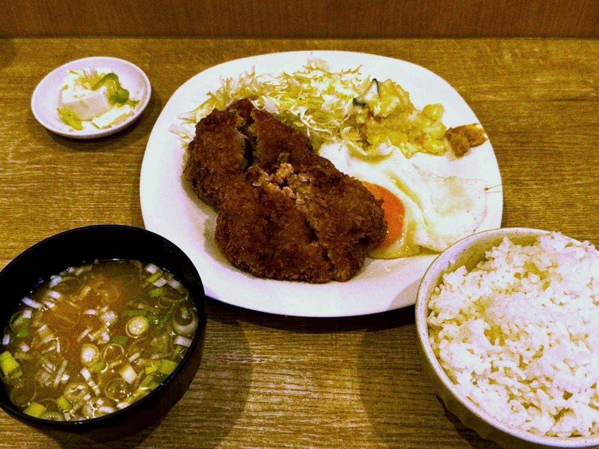 Minced cutlet meal at Ayuta restaurant